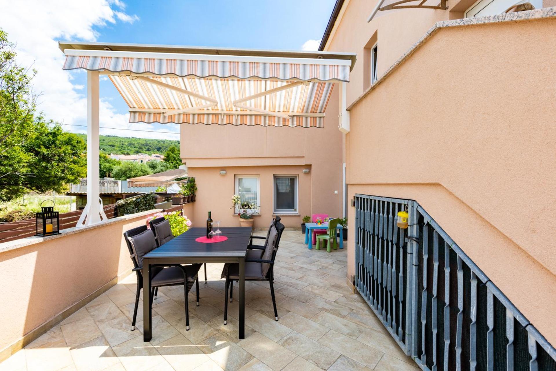 Apartments Punat Downtown Екстер'єр фото